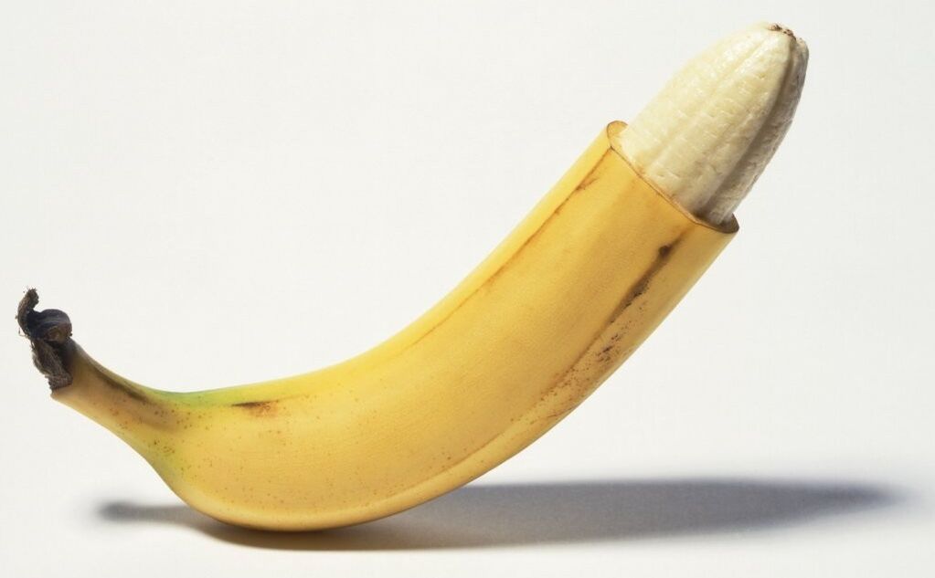 banan imituje kutasa i powiększenie
